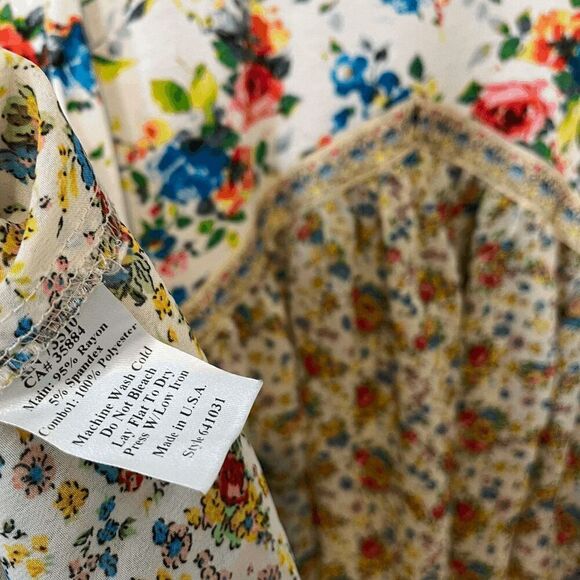 Ivy Jane Spring Has Sprung White Floral Long Sleeve Blouse Women's Size Large - Picture 4 of 5